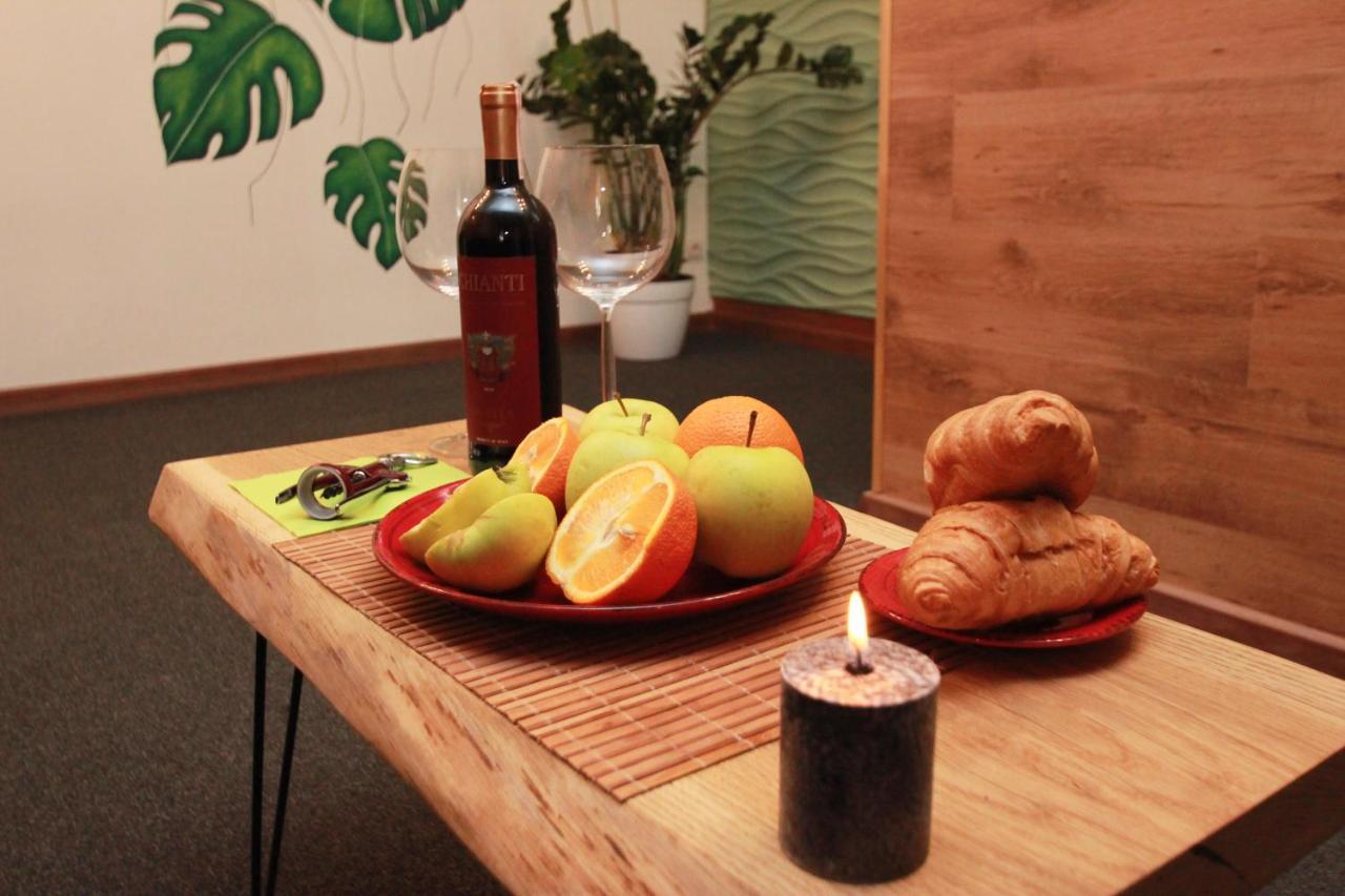 Garden Eco Design Hotel Одесса Экстерьер фото
